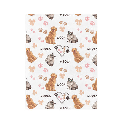 Ragdoll and Golden Retriever Pattern Design Blanket – Cozy Comfort for Dog and Cat Lovers